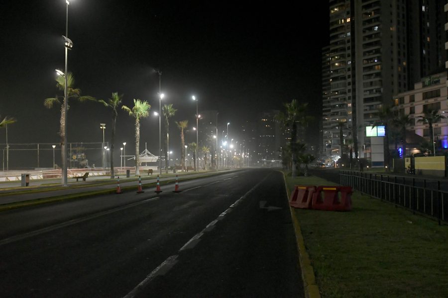 Iquique toque de queda