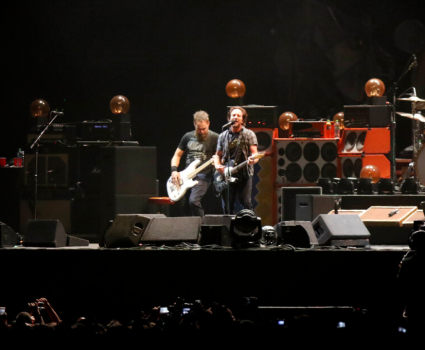 Pearl Jam alista su regreso al Estadio Nacional en 2025